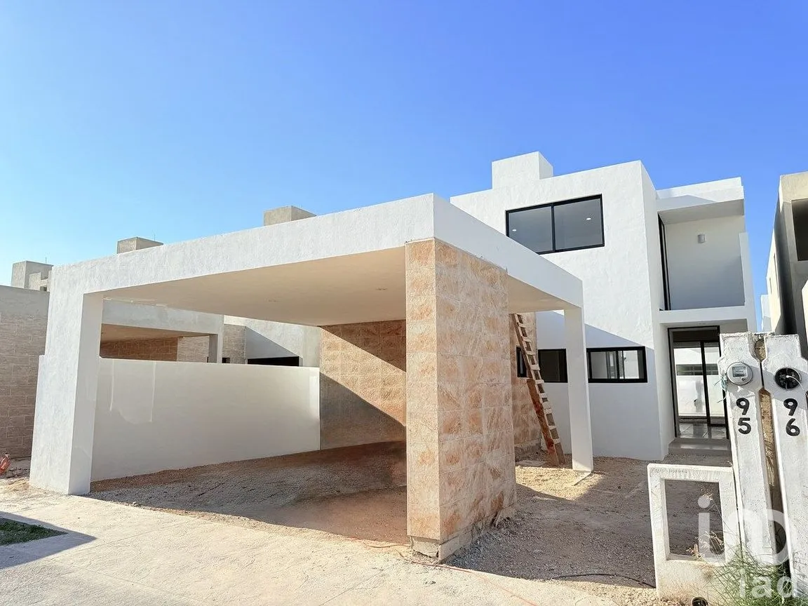 Casa en Venta en Gran San Pedro Cholul, Mérida, Yucatán | NEX-290607 | iad México | Foto 2 de 20