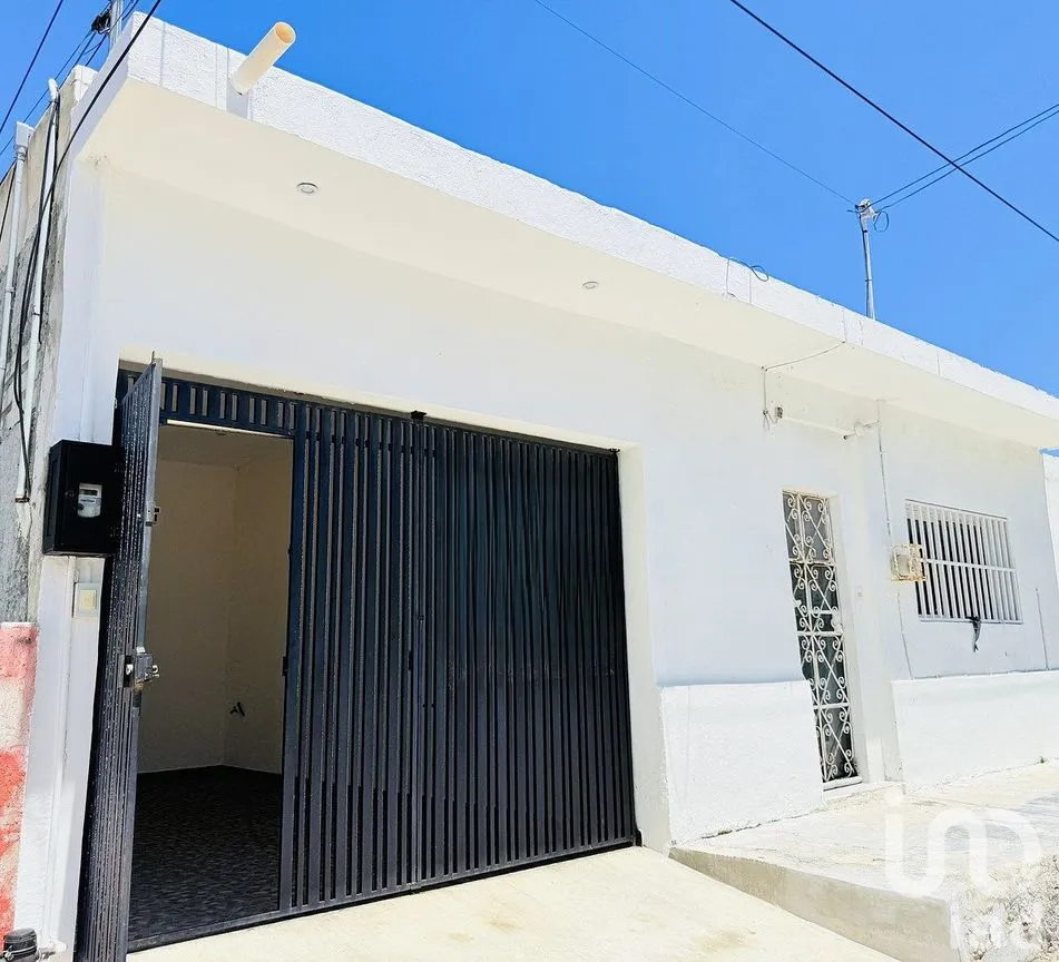 Casa en Venta en Progreso de Castro Centro, Progreso, Yucatán | NEX-290681 | iad México | Foto 1 de 22