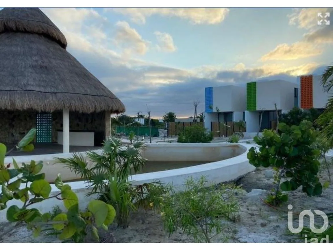 Casa en Venta en Chicxulub Puerto, Progreso, Yucatán | NEX-148121 | iad México | Foto 3 de 12