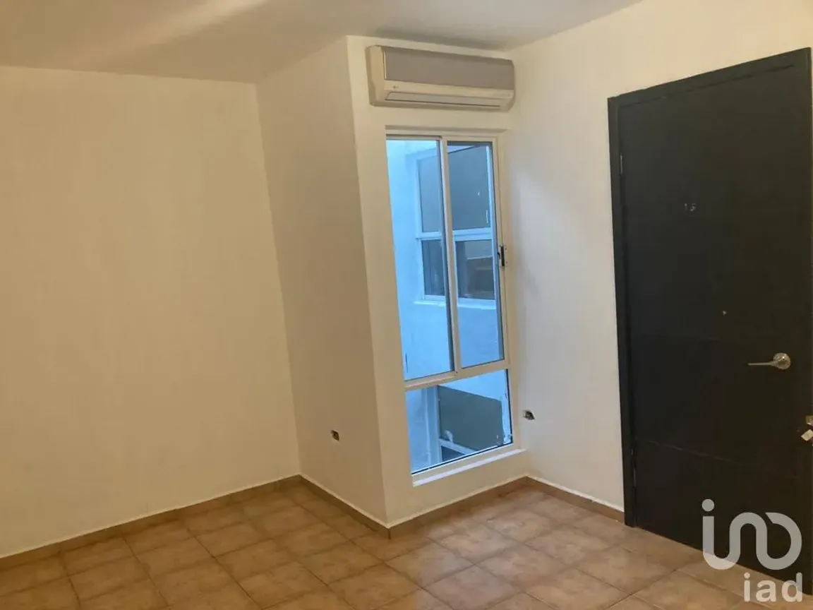 Casa en Venta en Lázaro Garza Ayala, San Pedro Garza García, Nuevo León | NEX-113626 | iad México | Foto 5 de 10