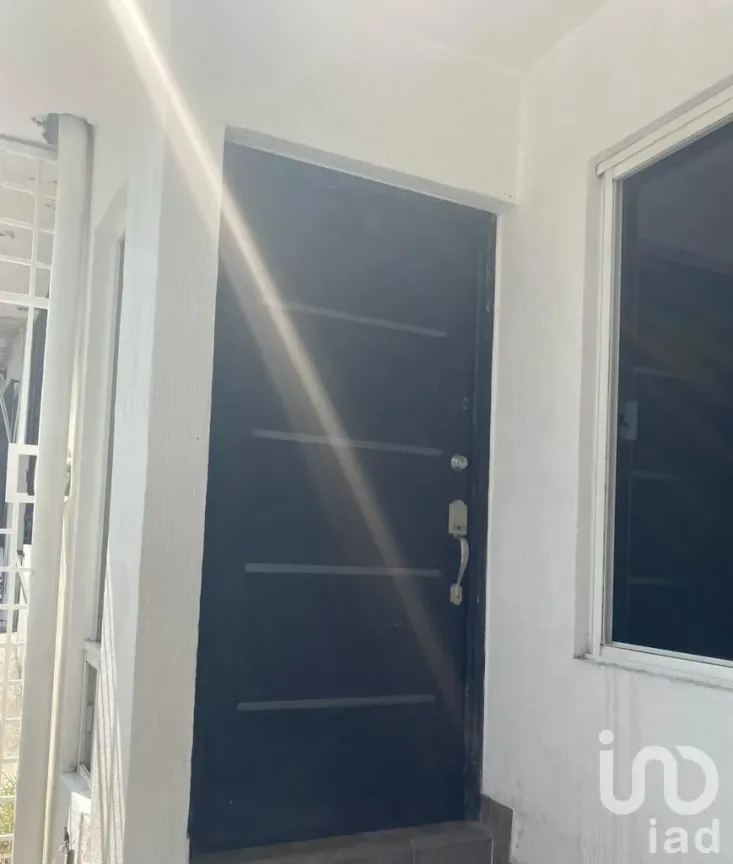 Casa en Venta en Lázaro Garza Ayala, San Pedro Garza García, Nuevo León | NEX-113626 | iad México | Foto 1 de 10