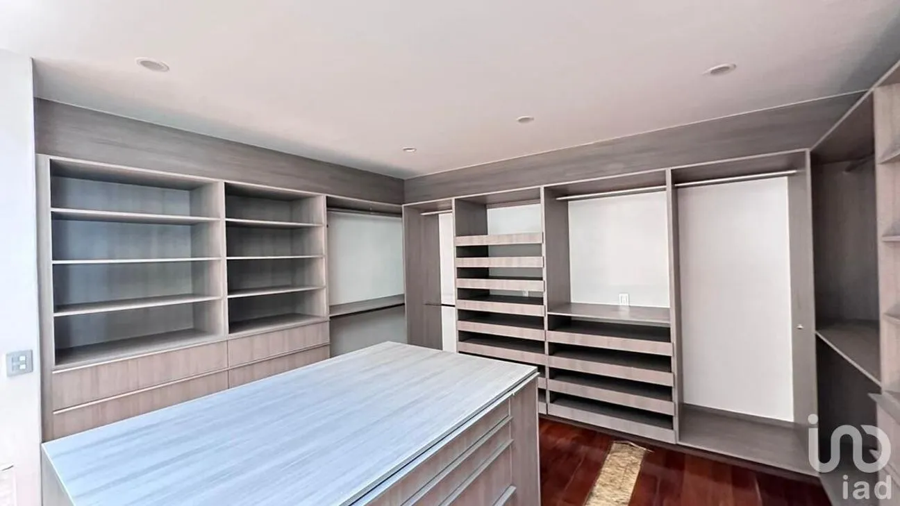 Casa en Venta en Colinas de San Javier, Zapopan, Jalisco | NEX-227233 | iad México | Foto 14 de 49