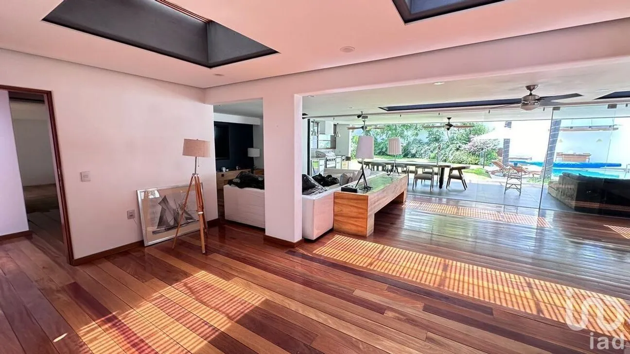 Casa en Venta en Colinas de San Javier, Zapopan, Jalisco | NEX-227233 | iad México | Foto 6 de 49