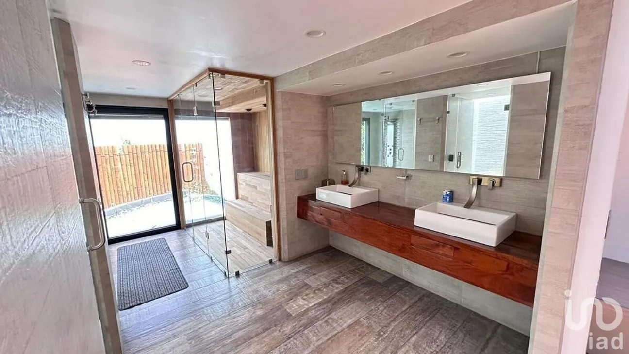 Casa en Venta en Colinas de San Javier, Zapopan, Jalisco | NEX-227233 | iad México | Foto 8 de 49