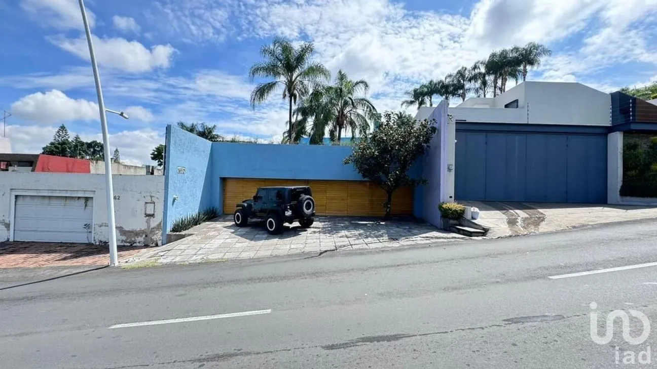 Casa en Venta en Colinas de San Javier, Zapopan, Jalisco | NEX-231660 | iad México | Foto 1 de 51