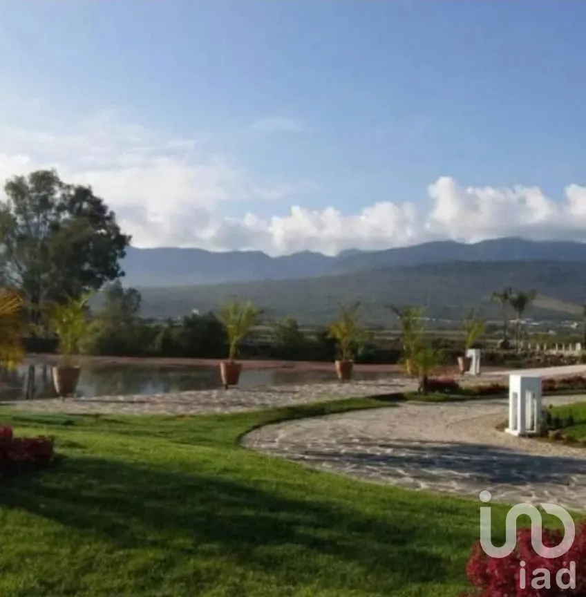 Terreno en Venta en Santa Rosa (La Hacienda de Santa Rosa), Ixtlahuacán de los Membrillos, Jalisco | NEX-273401 | iad México | Foto 1 de 12