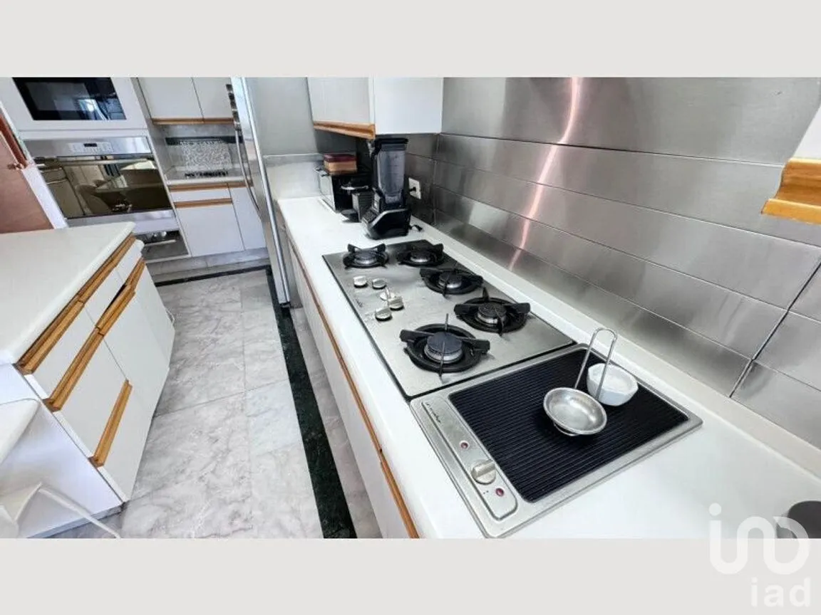 Casa en Venta en Colinas de San Javier, Zapopan, Jalisco | NEX-273429 | iad México | Foto 6 de 47