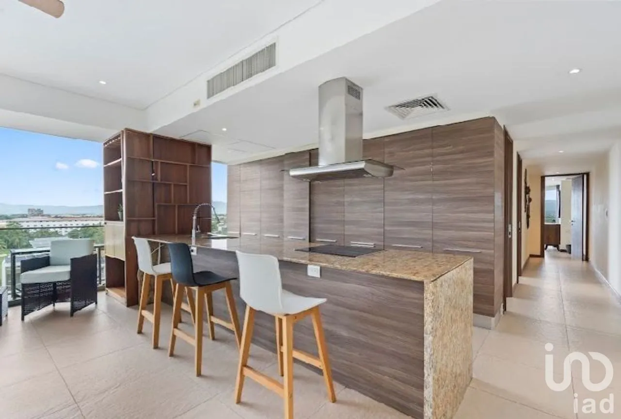 Departamento en Venta en Marina Vallarta, Puerto Vallarta, Jalisco | NEX-275562 | iad México | Foto 3 de 23