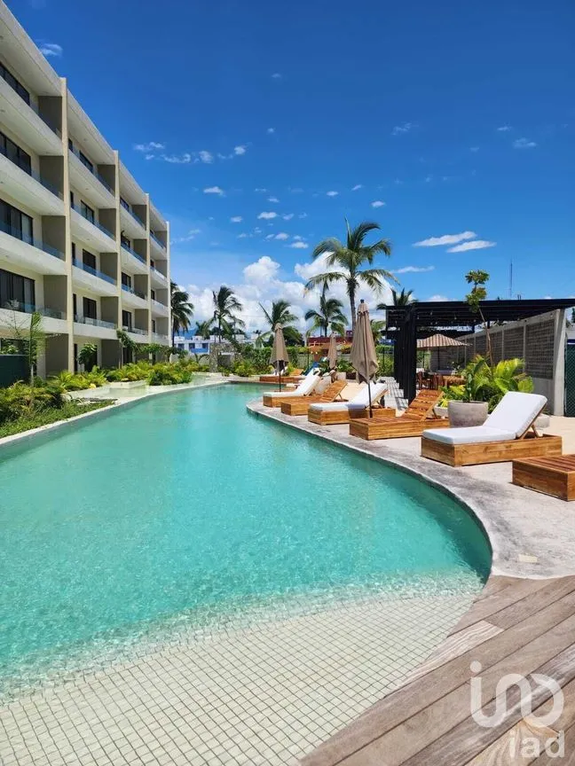 Departamento en Venta en Valle Dorado, Puerto Vallarta, Jalisco | NEX-280723 | iad México | Foto 1 de 17