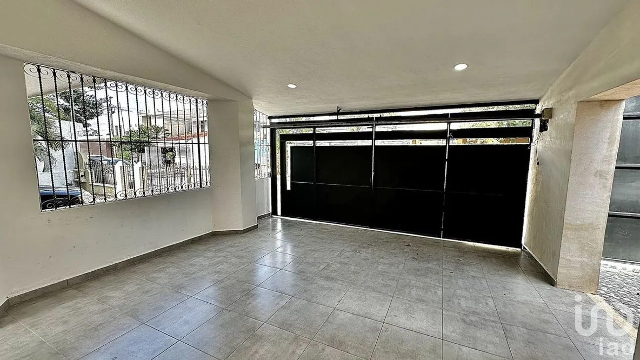 Casa en Venta en Monte Alban, Mérida, Yucatán | NEX-227207 | iad México | Foto 8 de 28