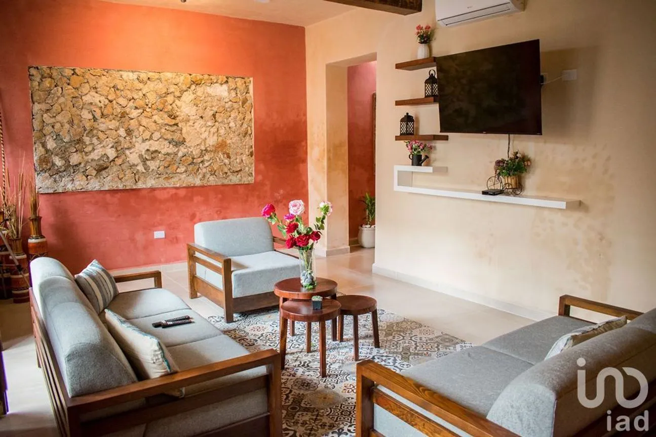Casa en Renta en Mérida Centro, Mérida, Yucatán | NEX-229047 | iad México | Foto 2 de 13
