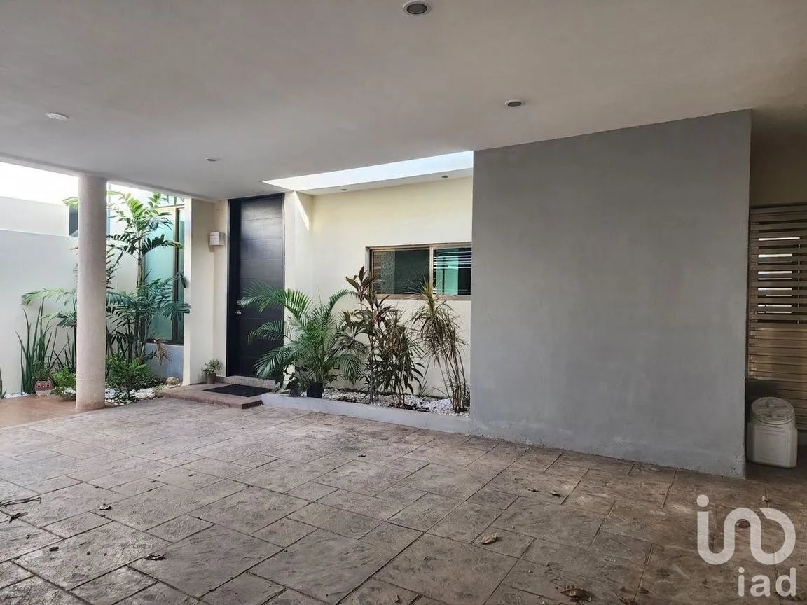 Casa en Renta en Temozon Norte, Mérida, Yucatán | NEX-230289 | iad México | Foto 2 de 34