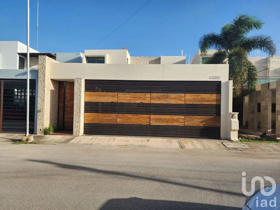 Casa en Renta en Temozon Norte, Mérida, Yucatán | NEX-230289 | iad México | Foto 1 de 34