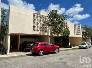 NEX-267562 - Departamento en Venta, con 2 recamaras, con 2 baños, con 153 m2 de construcción en México Norte, CP 97128, Yucatán.