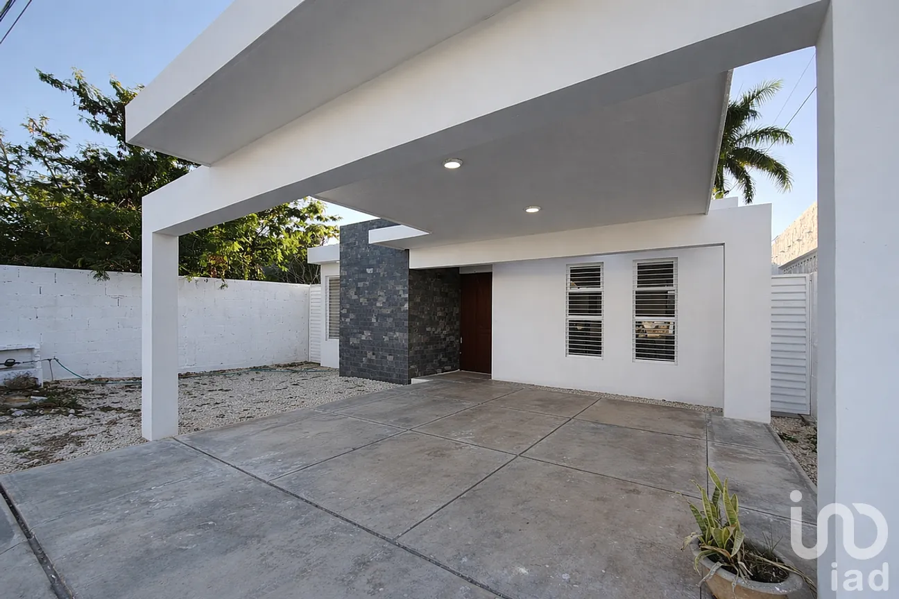 Casa en Venta en Vista Alegre, Mérida, Yucatán | NEX-293747 | iad México | Foto 2 de 16