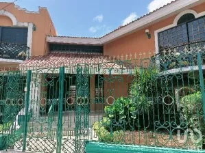 NEX-77381 - Casa en Venta, con 3 recamaras, con 2 baños, con 521 m2 de construcción en Garcia Gineres, CP 97070, Yucatán.