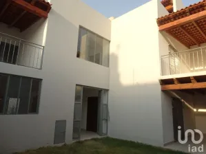 NEX-73846 - Casa en Venta, con 315 m2 de construcción en El Paraiso, CP 37774, Guanajuato.
