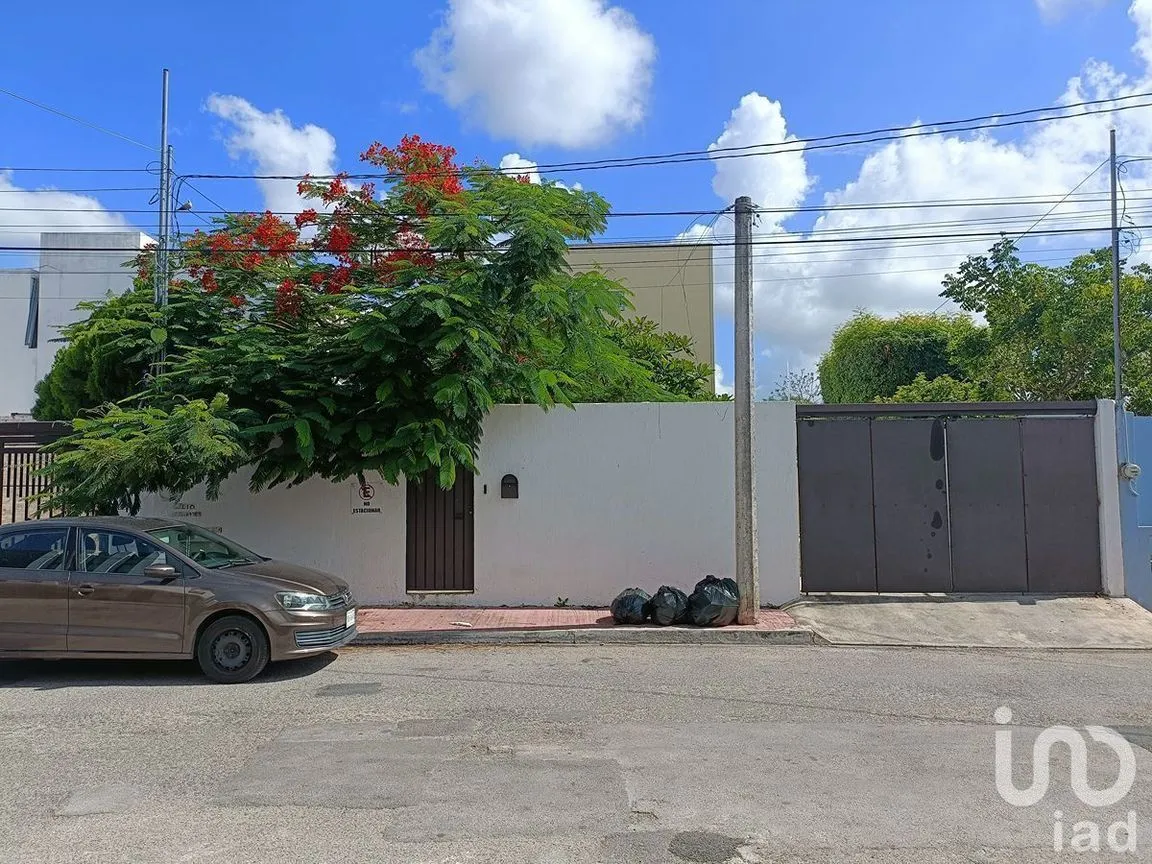Casa en Venta en Leandro Valle, Mérida, Yucatán