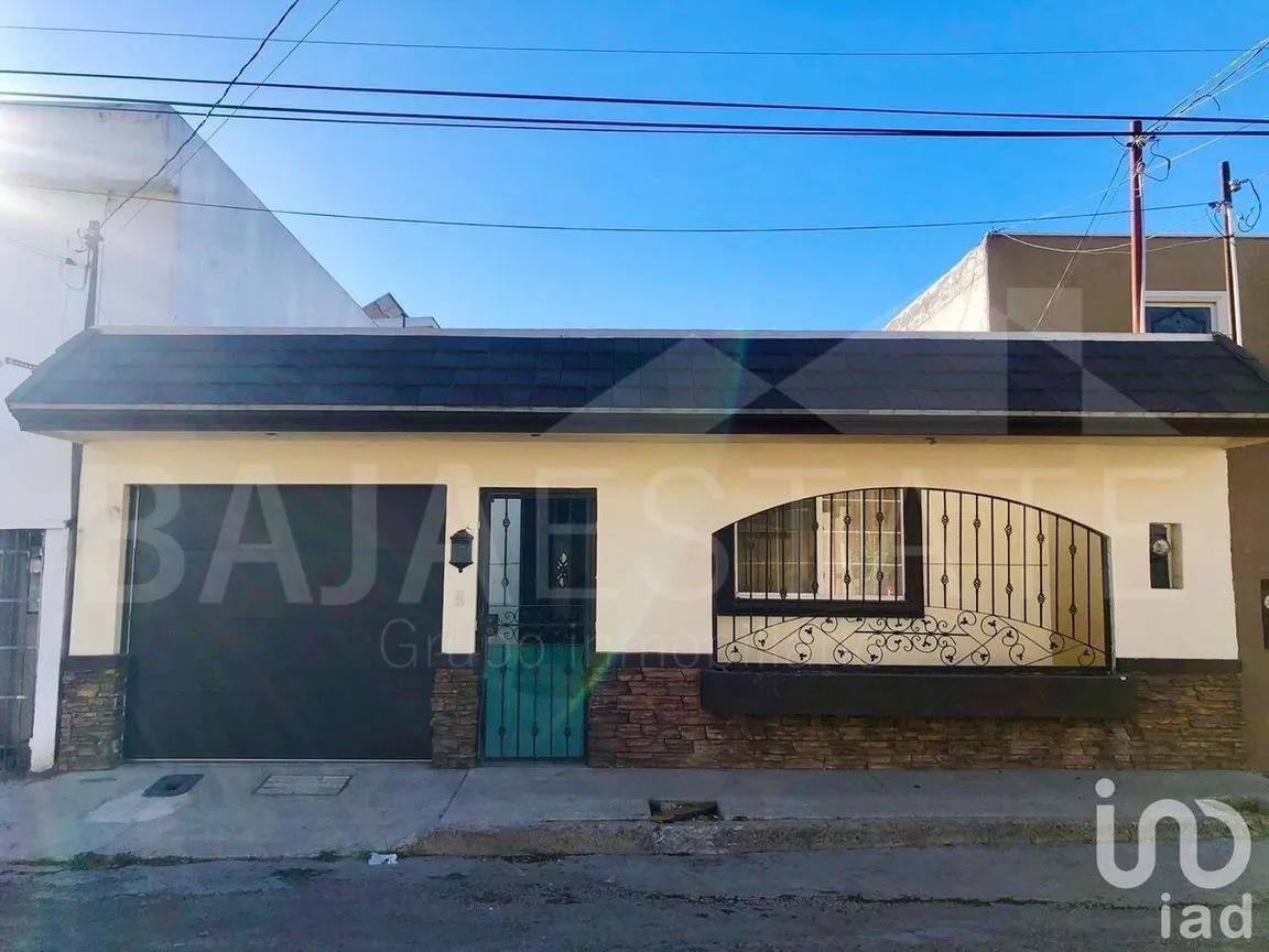 Casa en Venta en Playas de Tijuana Sección Costa Hermosa, Tijuana, Baja California | NEX-231296 | iad México | Foto 1 de 15
