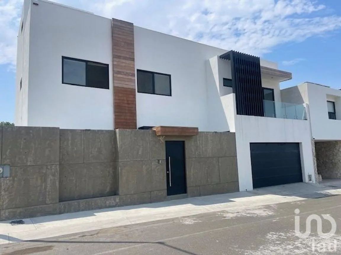 Casa en Renta en Hacienda Agua Caliente, Tijuana, Baja California | NEX-231297 | iad México | Foto 1 de 38