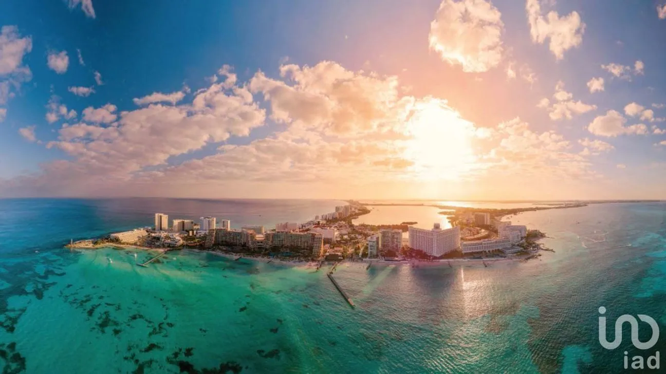 Departamento en Venta en Cancún Centro, Benito Juárez, Quintana Roo | NEX-231467 | iad México | Foto 2 de 25