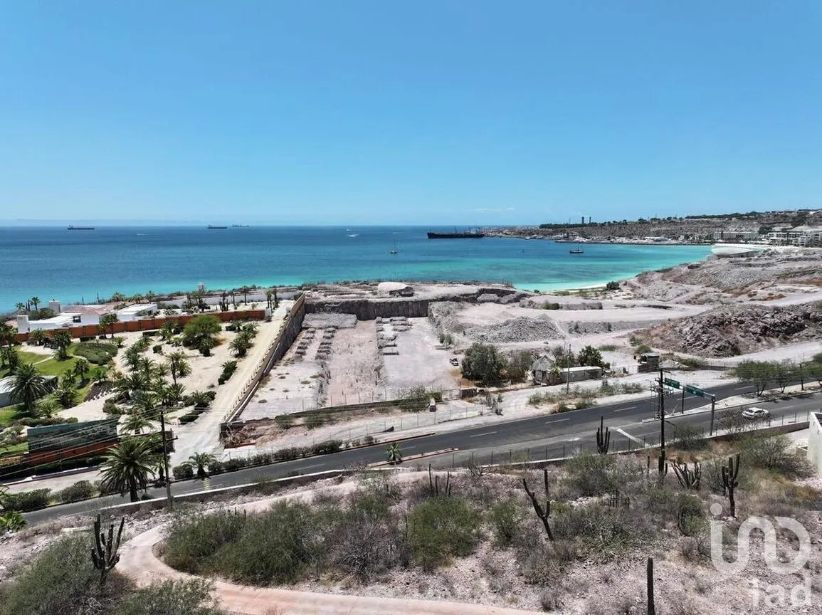 Terreno en Venta en Lomas de Palmira, La Paz, Baja California Sur | NEX-282262 | iad México | Foto 1 de 14