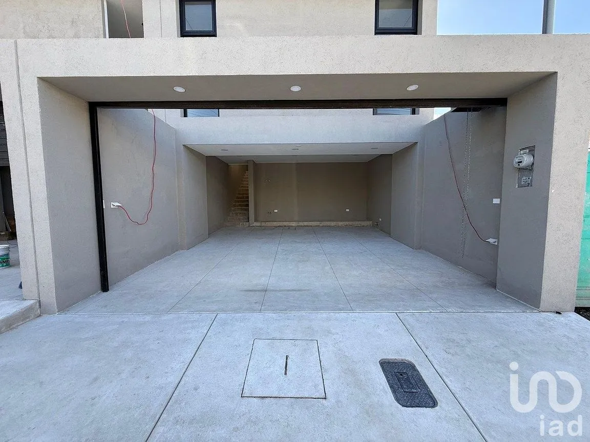 Casa en Venta en Jardines del Rubí, Tijuana, Baja California | NEX-290642 | iad México | Foto 3 de 13