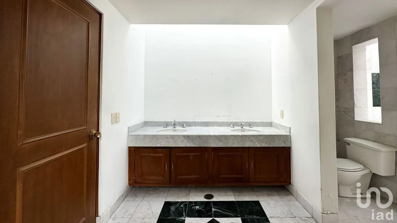 Casa en Renta en Bosque de las Lomas, Miguel Hidalgo, Ciudad de México | NEX-227783 | iad México | Foto 14 de 20