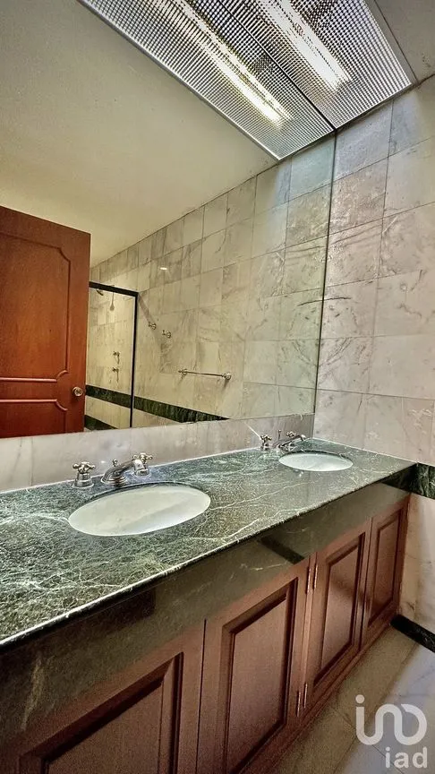 Casa en Venta en Club de Golf Chiluca, Atizapán de Zaragoza, Estado De México | NEX-228402 | iad México | Foto 26 de 29