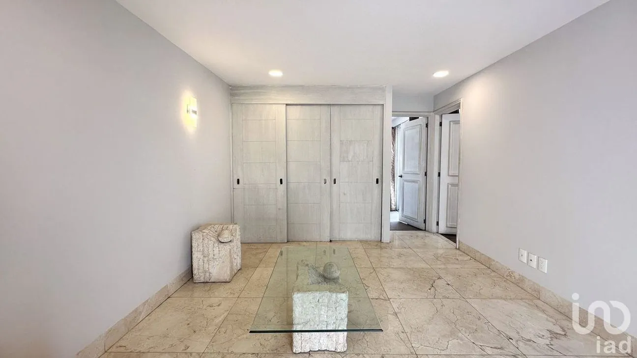 Casa en Venta en Lomas de Tecamachalco, Naucalpan de Juárez, Estado De México | NEX-229282 | iad México | Foto 2 de 46