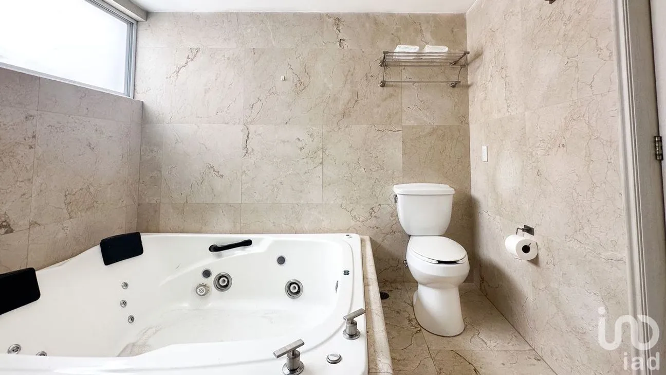 Casa en Venta en Lomas de Tecamachalco, Naucalpan de Juárez, Estado De México | NEX-229282 | iad México | Foto 19 de 46