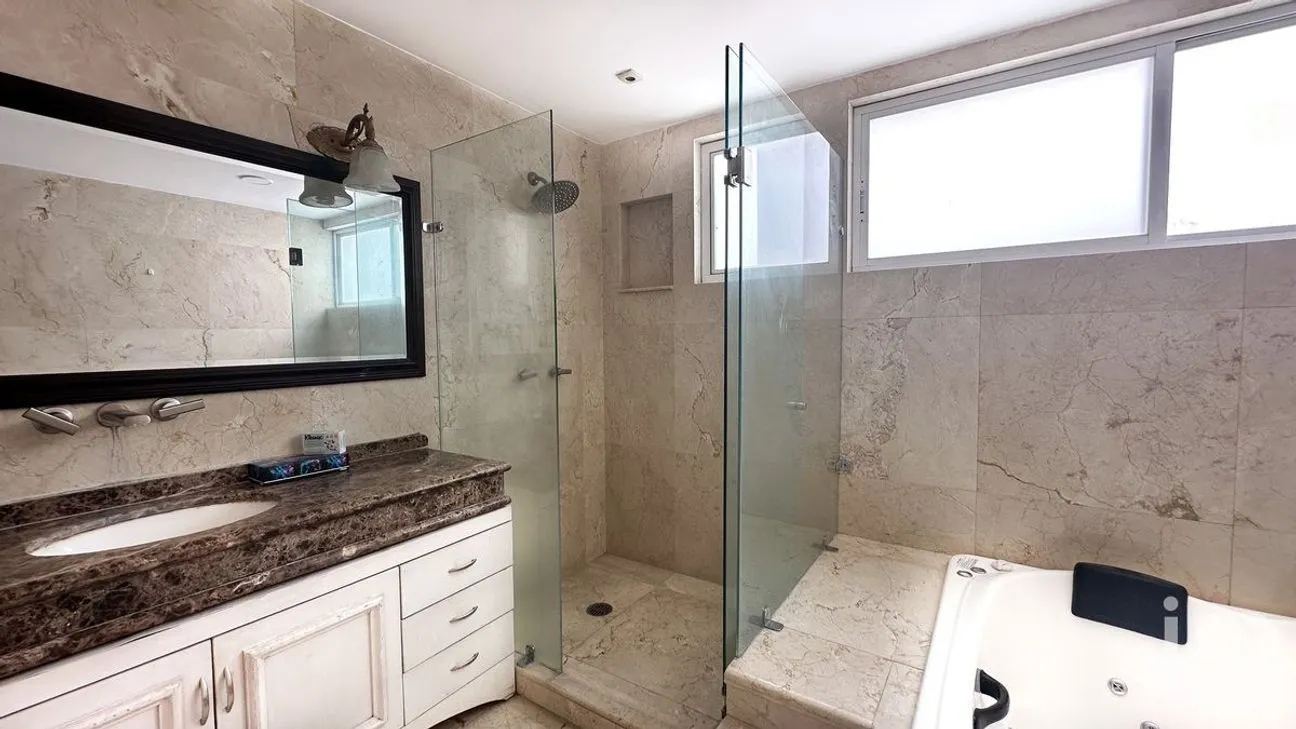 Casa en Venta en Lomas de Tecamachalco, Naucalpan de Juárez, Estado De México | NEX-229282 | iad México | Foto 20 de 46
