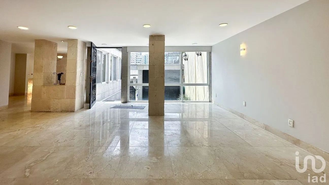 Casa en Venta en Lomas de Tecamachalco, Naucalpan de Juárez, Estado De México | NEX-229282 | iad México | Foto 4 de 46