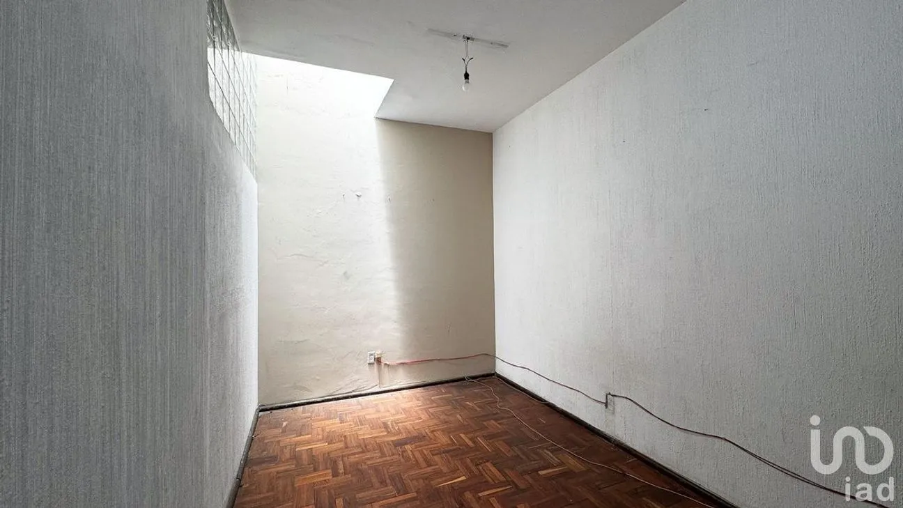 Casa en Venta en Florida, Álvaro Obregón, Ciudad de México | NEX-281199 | iad México | Foto 2 de 18
