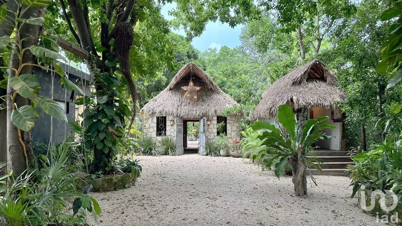 Terreno en Venta en Tulum Centro, Tulum, Quintana Roo | NEX-281203 | iad México | Foto 1 de 20