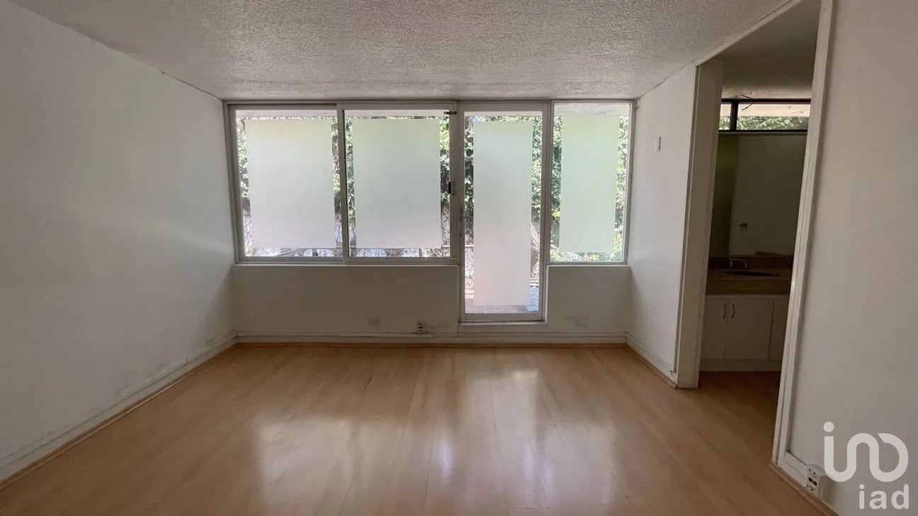 Casa en Venta en Bosque de las Lomas, Miguel Hidalgo, Ciudad de México | NEX-281204 | iad México | Foto 2 de 13