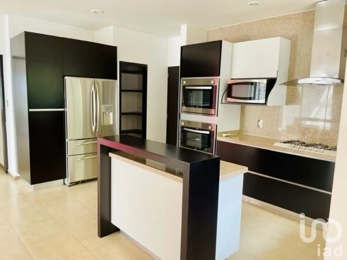 Casa en Venta en Club de Golf Chiluca, Atizapán de Zaragoza, Estado de México | NEX-281213 | iad México | Foto 8 de 22