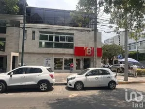 NEX-281238 - Local en Renta, con 300 m2 de construcción.