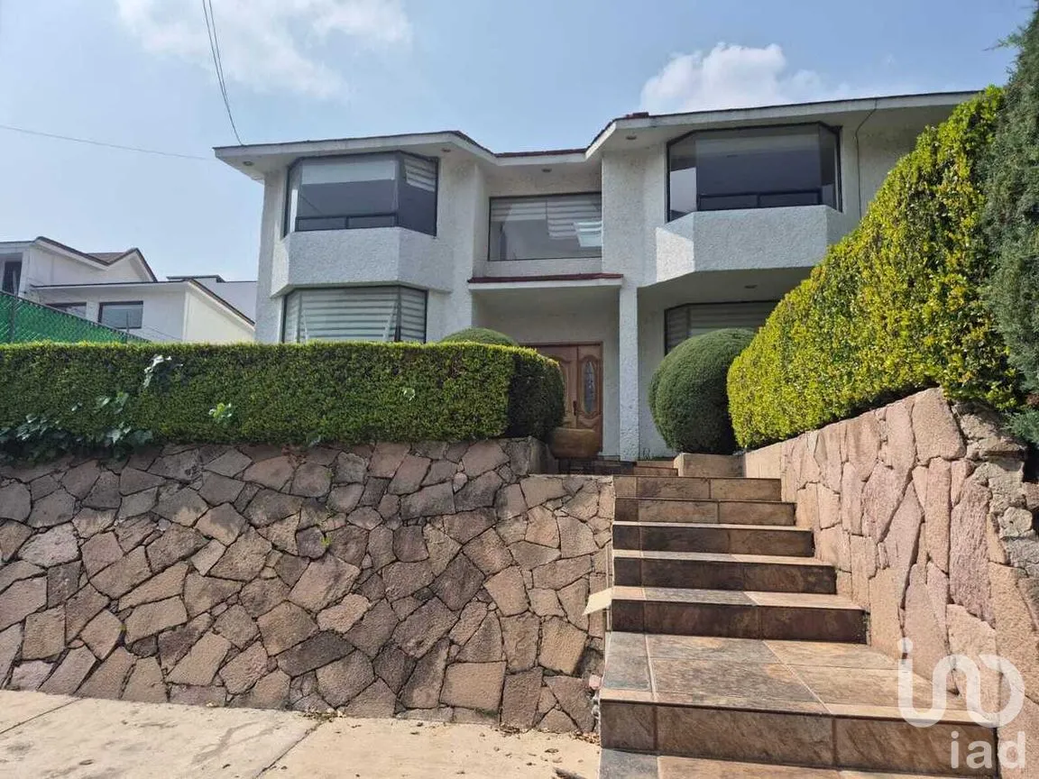 Casa en Venta en Condado de Sayavedra, Atizapán de Zaragoza, Estado de México | NEX-281248 | iad México | Foto 1 de 32