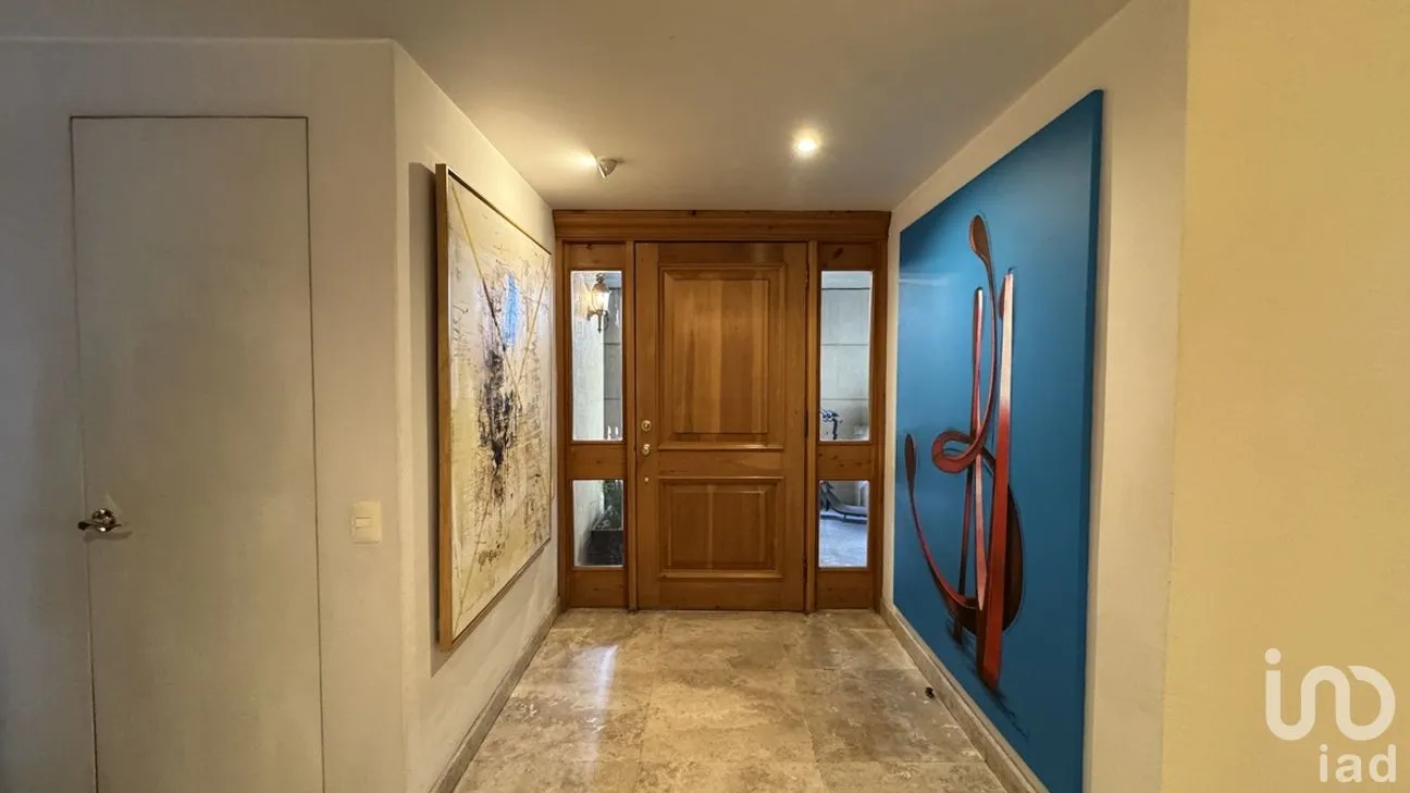 Casa en Venta en Bosque de las Lomas, Miguel Hidalgo, Ciudad de México | NEX-281267 | iad México | Foto 3 de 36