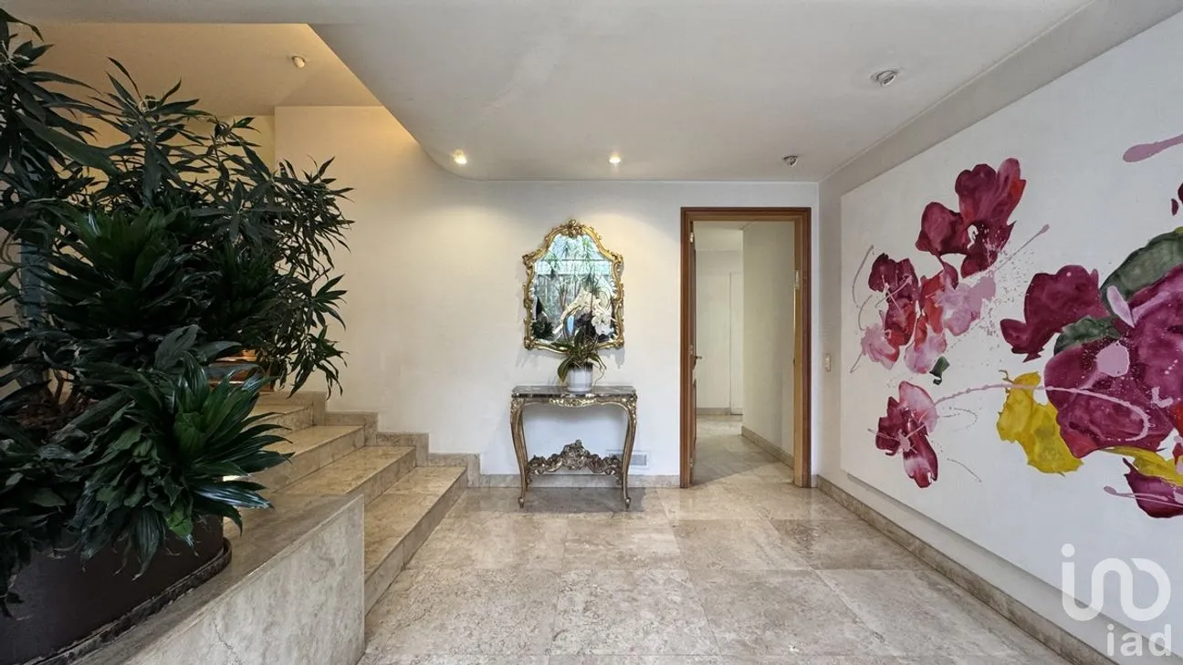 Casa en Venta en Bosque de las Lomas, Miguel Hidalgo, Ciudad de México | NEX-281267 | iad México | Foto 9 de 36