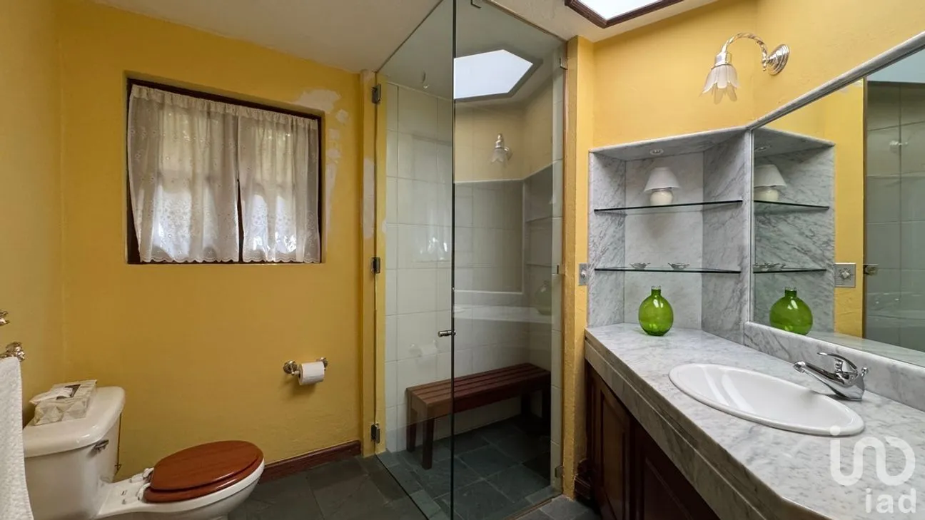 Casa en Venta en Lomas Hipódromo, Naucalpan de Juárez, Estado de México | NEX-281278 | iad México | Foto 19 de 25