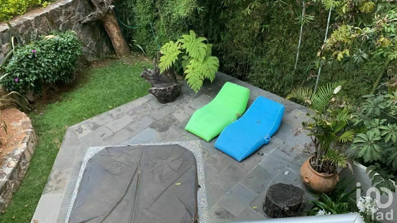 Casa en Venta en Avándaro, Valle de Bravo, Estado de México | NEX-281846 | iad México | Foto 6 de 25