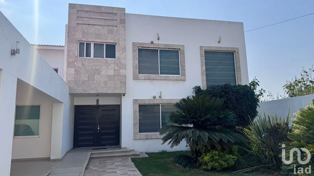 Casa en Venta en Lomas de Cocoyoc, Atlatlahucan, Morelos | NEX-282997 | iad México | Foto 2 de 28
