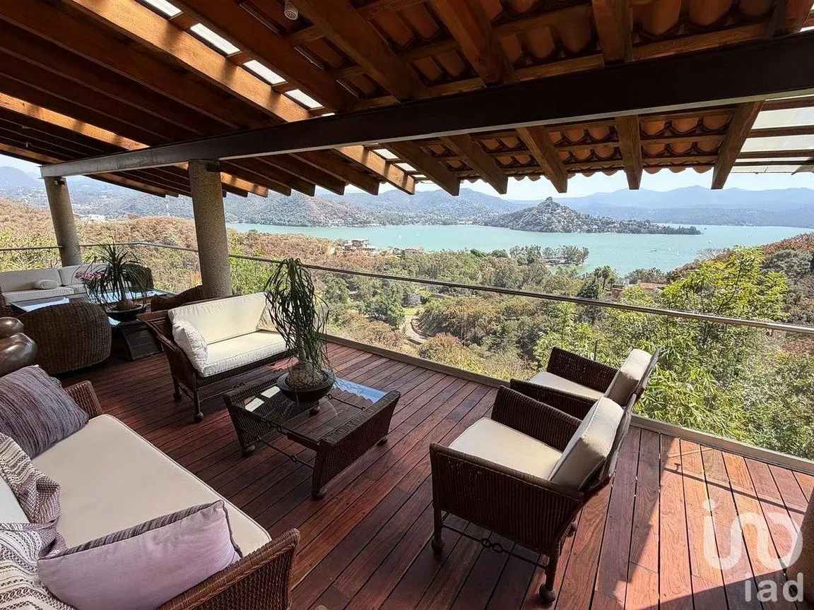 Casa en Venta en San Gaspar, Valle de Bravo, Estado de México | NEX-290562 | iad México | Foto 11 de 32