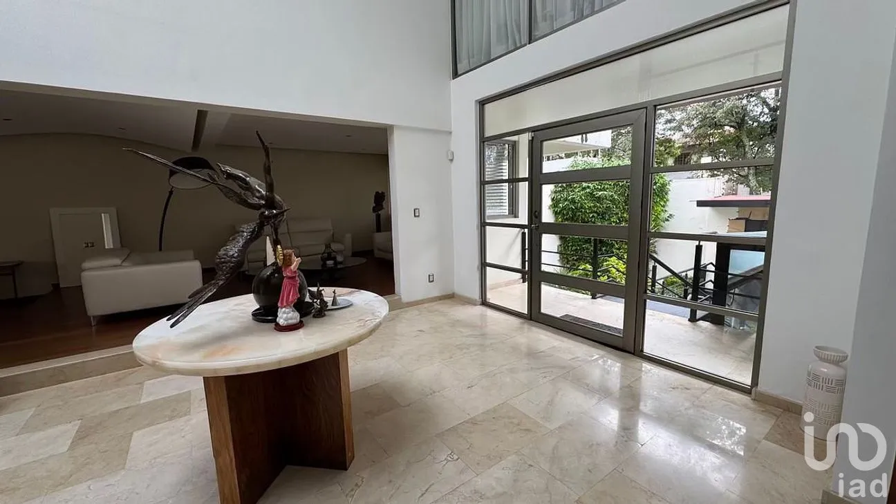 Casa en Renta en Lomas de La Herradura, Huixquilucan, Estado de México | NEX-292239 | iad México | Foto 1 de 25