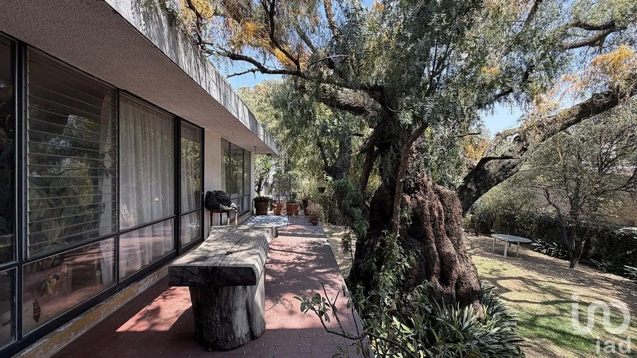 Casa en Venta en Ciudad Satélite, Naucalpan de Juárez, Estado de México | NEX-293007 | iad México | Foto 3 de 40