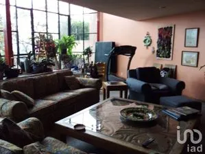 NEX-201101 - Casa en Venta, con 3 recamaras, con 3 baños, con 381 m2 de construcción.