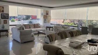 NEX-275625 - Departamento en Venta, con 3 recamaras, con 3 baños, con 325 m2 de construcción en Bosques de las Lomas, CP 05120, Ciudad de México.