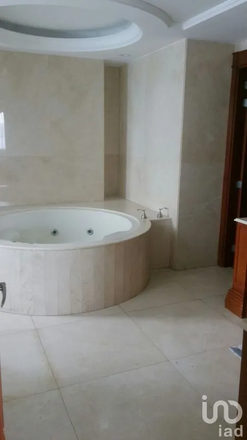 Departamento en Venta en Bosque de las Lomas, Miguel Hidalgo, Ciudad de México | NEX-275641 | iad México | Foto 7 de 8